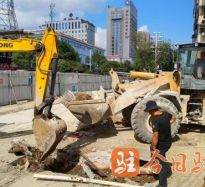 复制http://52739.срб看咪咪高温下的坚守｜道路建设者用汗水铺就畅通路